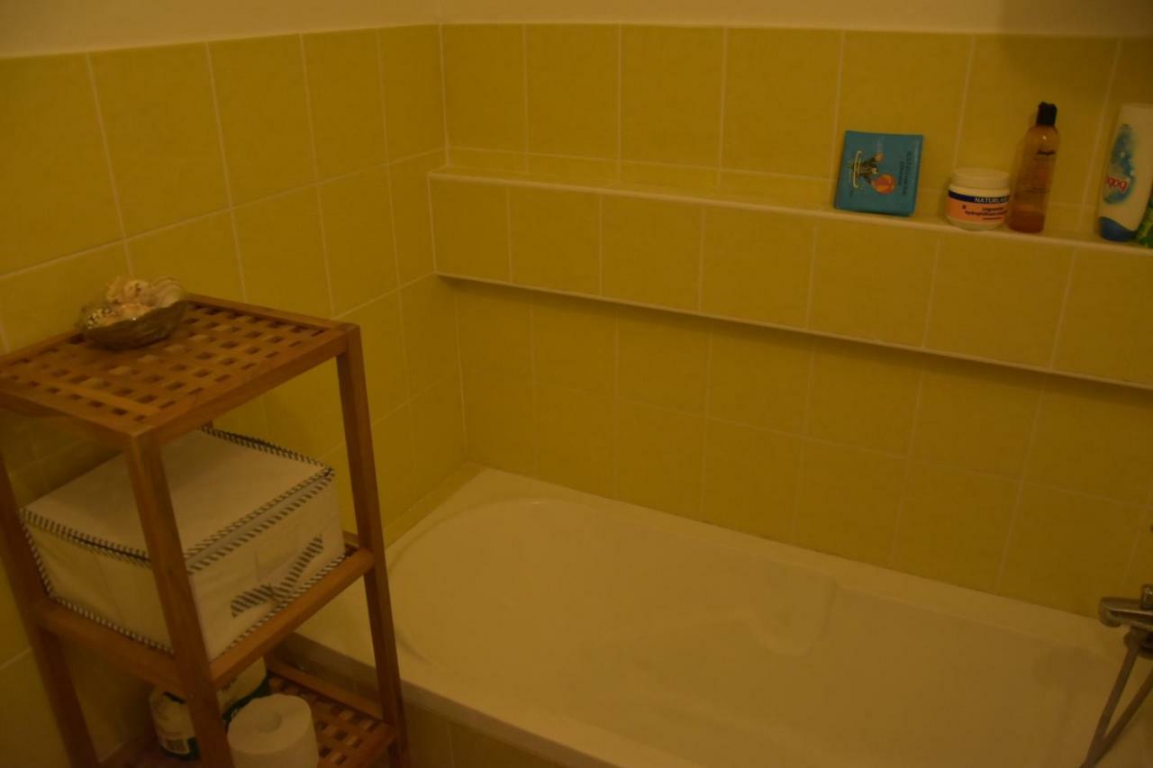 Lovely Apartment At Balatonfenyves Exteriör bild